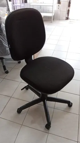 Cadeira diretor em promoção