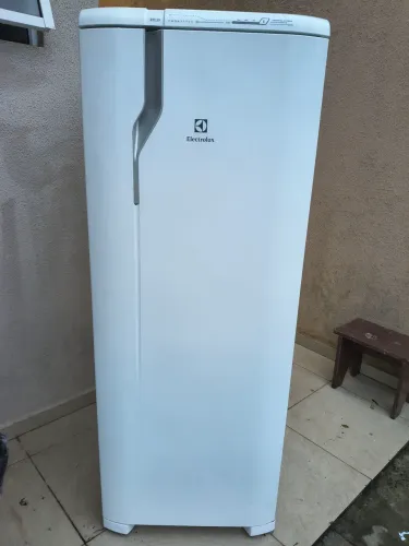 Geladeira Electrolux funcionando normalmente