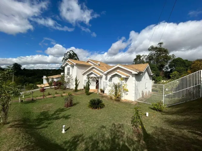 Casa para locação e venda no Condomínio Terras Di Leonardi em Itu/SP