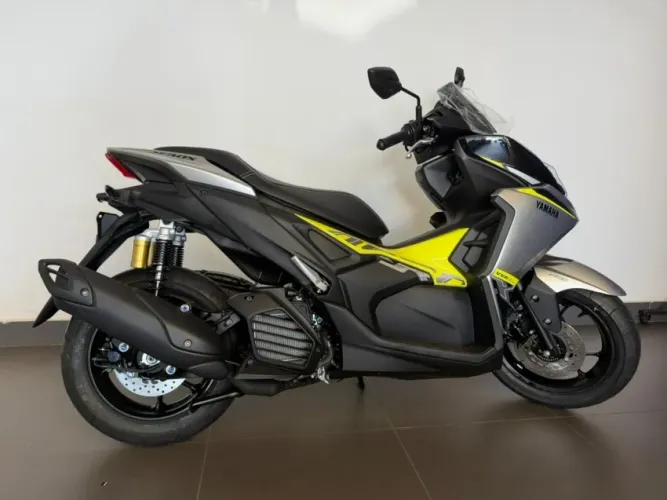 Yamaha AEROX 160 ABS CONNECTED