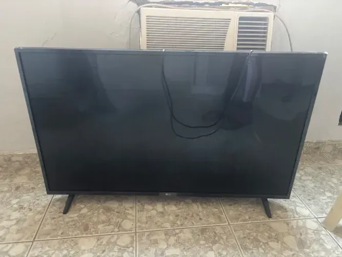 Smart tv 40 polegadas - RETIRADA DE PEÇAS
