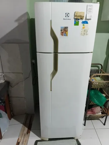 Vendo Geladeira