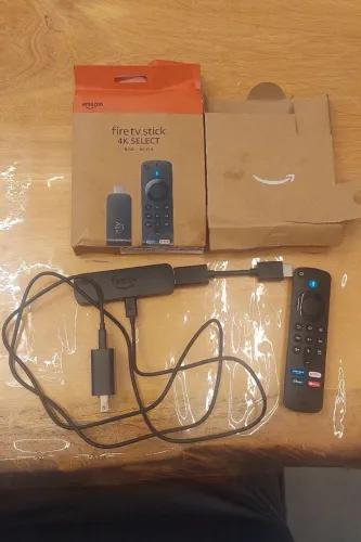 Fire TV Stick 4K Select (8GB / Wi-Fi 5) com Alexa - Original e Completo com Caixa