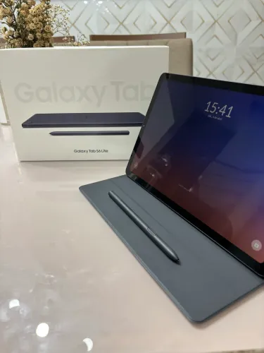 Samsung Tab S6 Lite