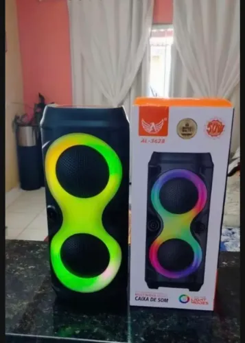 Caixa de som Bluetooth RGB
