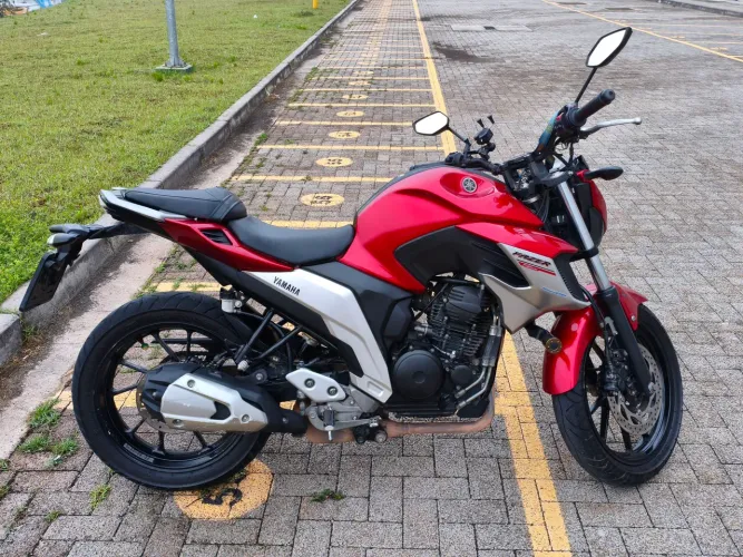 VENDO FZ 25 ACEITO PROPOSTA