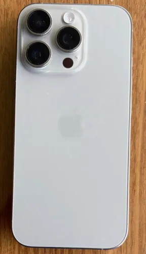 iPhone 16 Pro