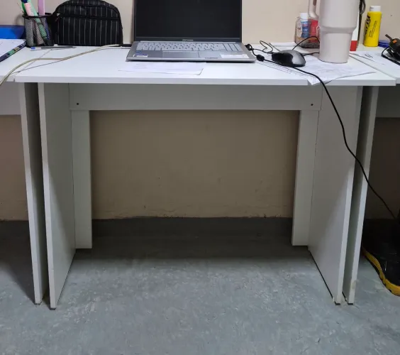 Mesa para escritório