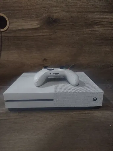 Xbox One S 1tb