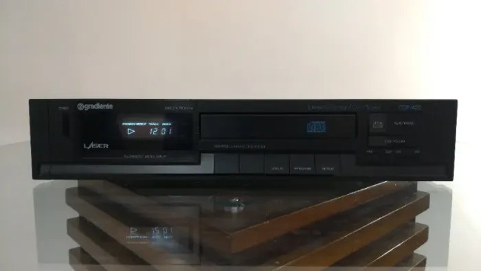 CD Player Gradiente CDP-420