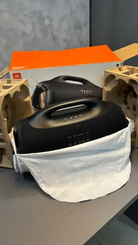 Boombox 4 nova