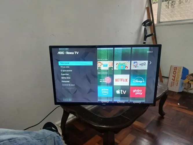 TV, GUARDA-ROUPAS, ARMARIO, MESA E MAIS ITENS / MUDANÇA URGENTE