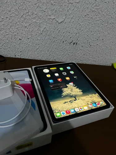 iPad 11 128GB impecável