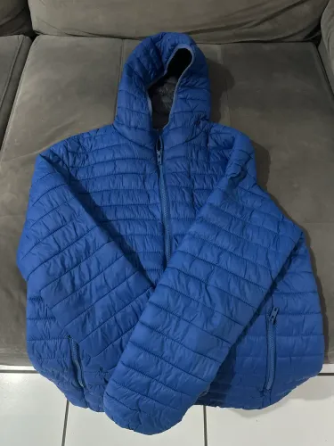 Jaqueta Santa Bárbara azul tamanho G c/ capuz