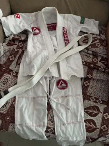 Kimono Gracie Barra