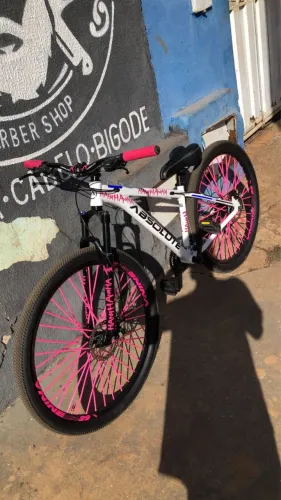 Vendo bicicleta nova de trilha