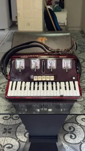 Santana Raridade Todeschini Super 5 - 1964 - Vermelha