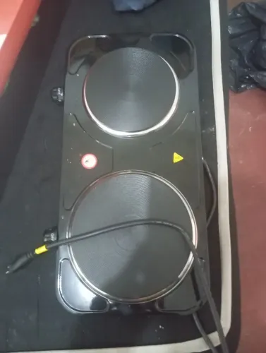 Vendo um fogão elétrico de mesa da marca agratto