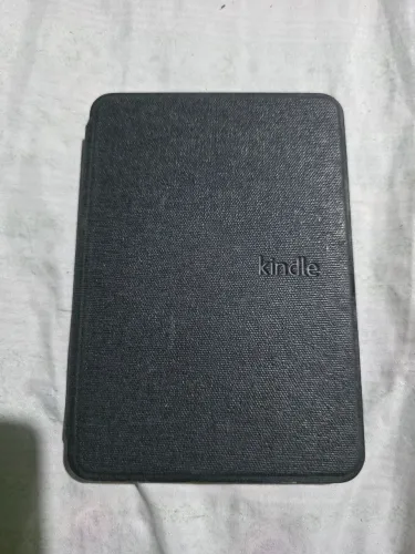 Kindle 11 geração 2024 ( EXCELENTE ESTADO)