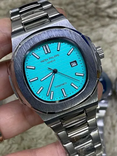 Chama - Relógio Estilo Nautilus Quartz em Aço Inoxidável 