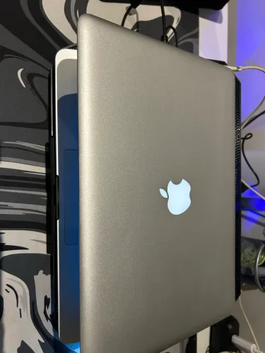 ? MacBook Pro 13? Late 2011