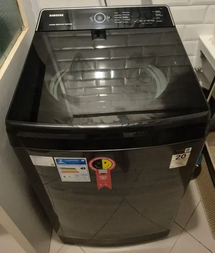 Máquina de lavaro roupa Samsung prática nova