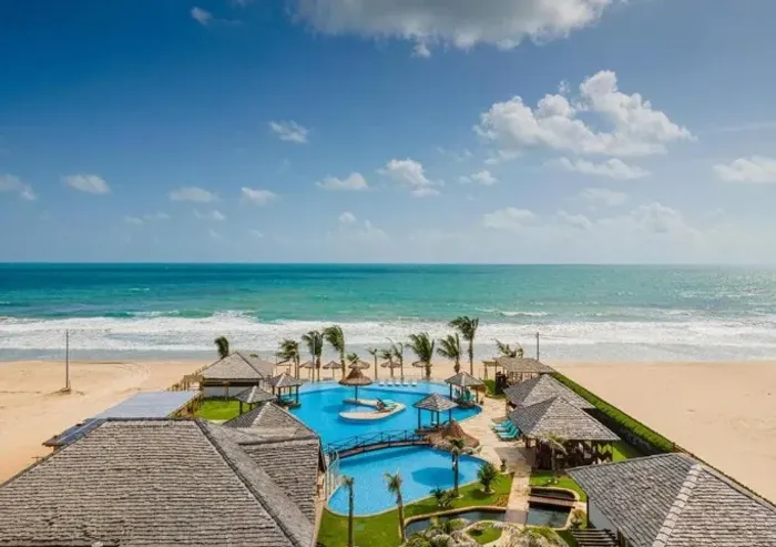 CONDOMINIO DE LUXO NO PARAÍSO FLECHEIRAS-GUAJIRU/CE - FRAÇÃO DE APARTAMENTO