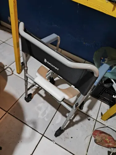 Cadeira de Banho / Higienização