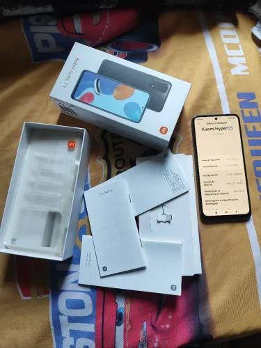 Redimi note 11 celular ótimo estado com caixa original 