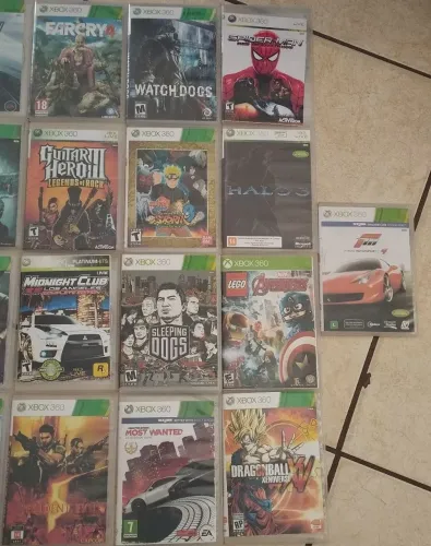 Lote com 33 jogos Xbox 360 LT