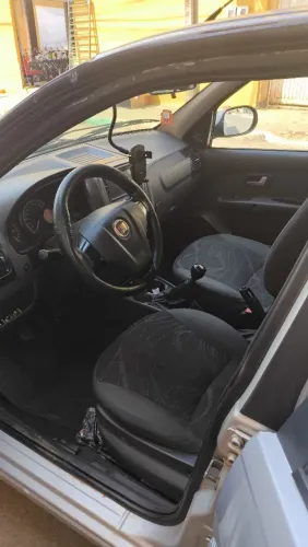 Fiat Siena EL 1.0 MPI Fire Flex 8V 4P 2015