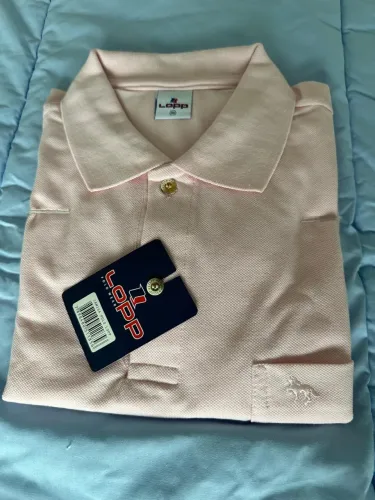 Camisa POLO POOL na cor rosa bebê 