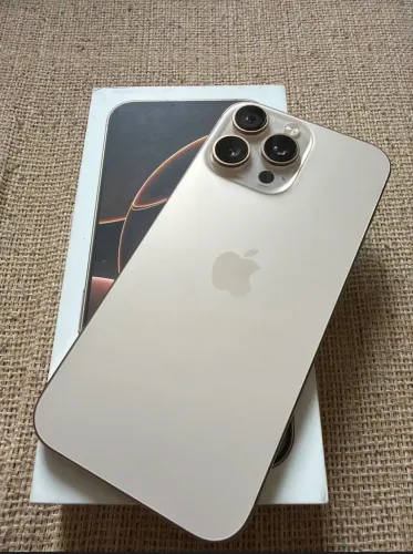 Vendo IPhone 16 pro Max