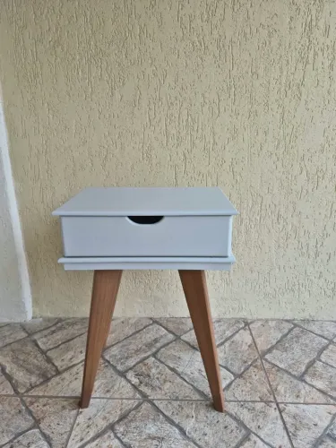 Mesinha de canto