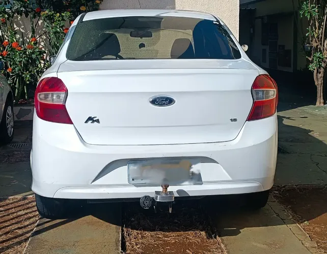 Ford KA+ Sedan 1.5 16V Flex 4P 2015