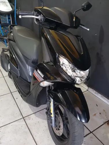 Fluo 125 ABS