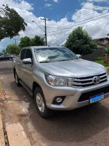Toyota Hilux CD SRV 4X4 2.8 TDI Diesel Aut. 2018