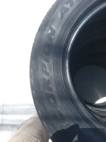  04 Pneu 255/65/17