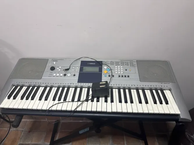 Teclado Yamaha
