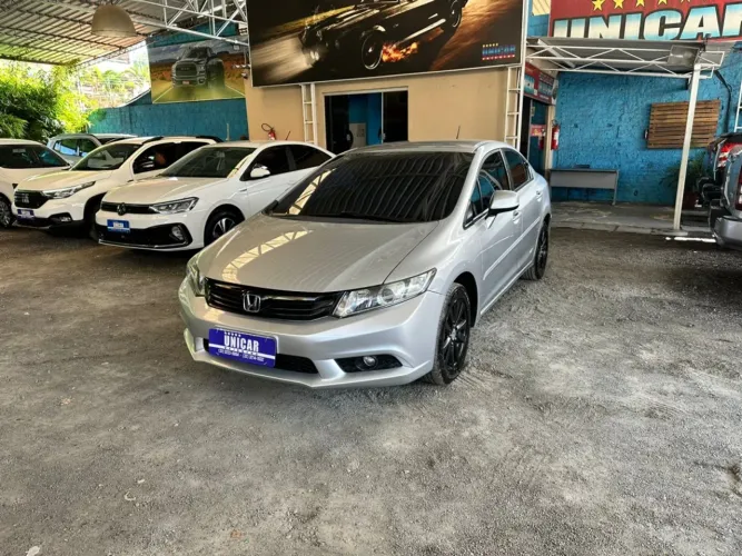 Honda Civic Sedan LXS 1.8/1.8 Flex 16V Mec. 4P 2014