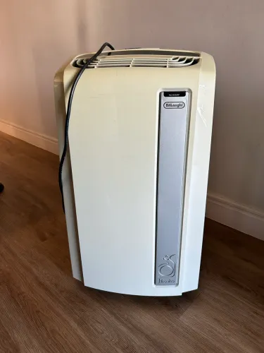 Ar-Condicionado Portátil DeLonghi Pinguino PAC AN120 - 12.000 BTUs