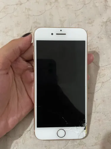 iPhone 8