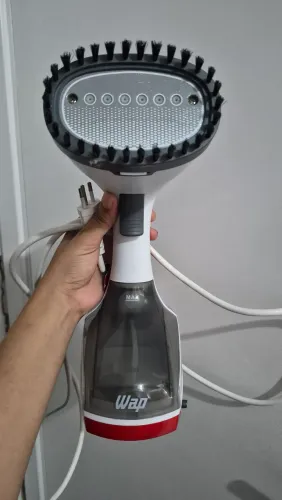 Ferro de passar a vapor