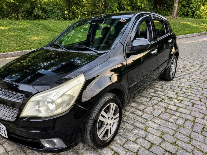 Chevrolet Agile LTZ 1.4 MPFI 8V Flexpower 5P 2013