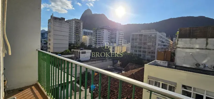 Apartamento quarto e sala a venda em Botafogo com Varanda, vista para o Cristo e Vaga de G