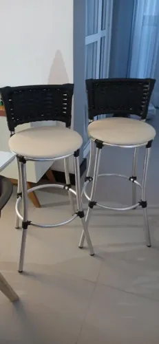 Banquetas Altas - Conjunto com 2 Unidades 