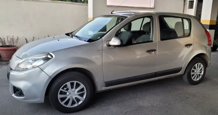 Renault Sandero Expression Hi-flex 1.0 16V 5P 2013