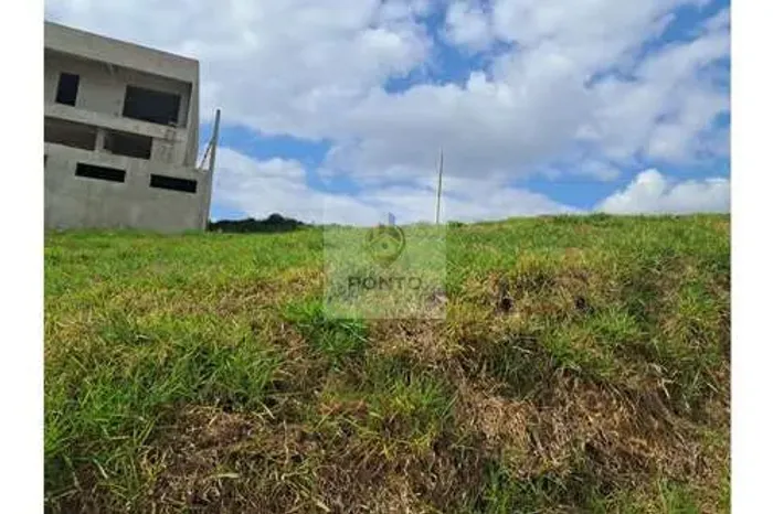 LOTE À VENDA CONDOMÍNIO ESTIVA