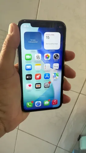 iPhone 11 64 gigas todo original