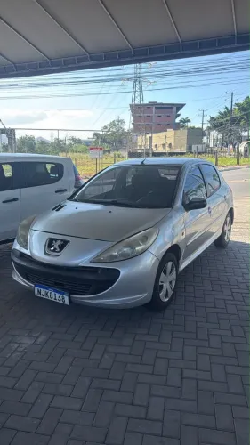 Peugeot 207 XR 1.4 Flex 8V 5P 2009